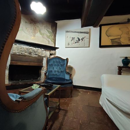 B&B Dentro Il Castello Di Fumone エクステリア 写真
